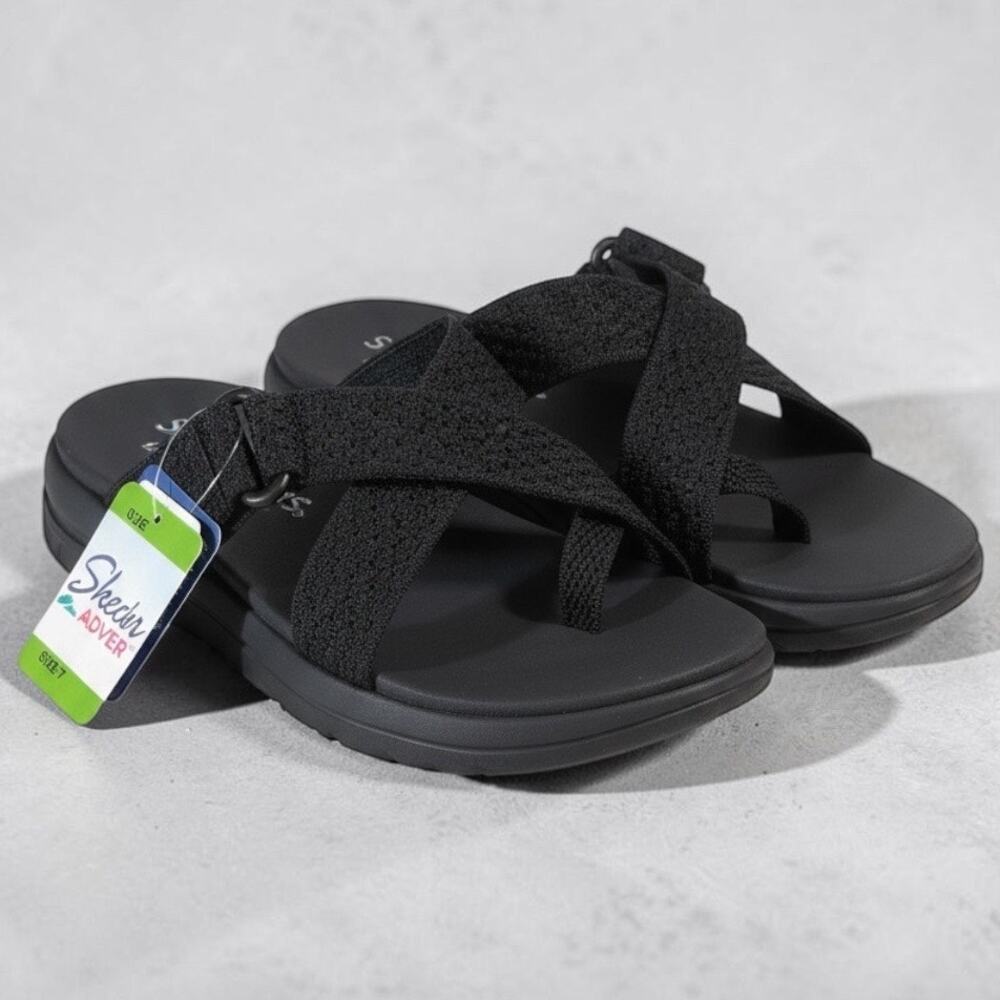 Skechers Adventure Womens Sz 7 Luxe Foam Black Sandals Hiking Water Casual NWOB